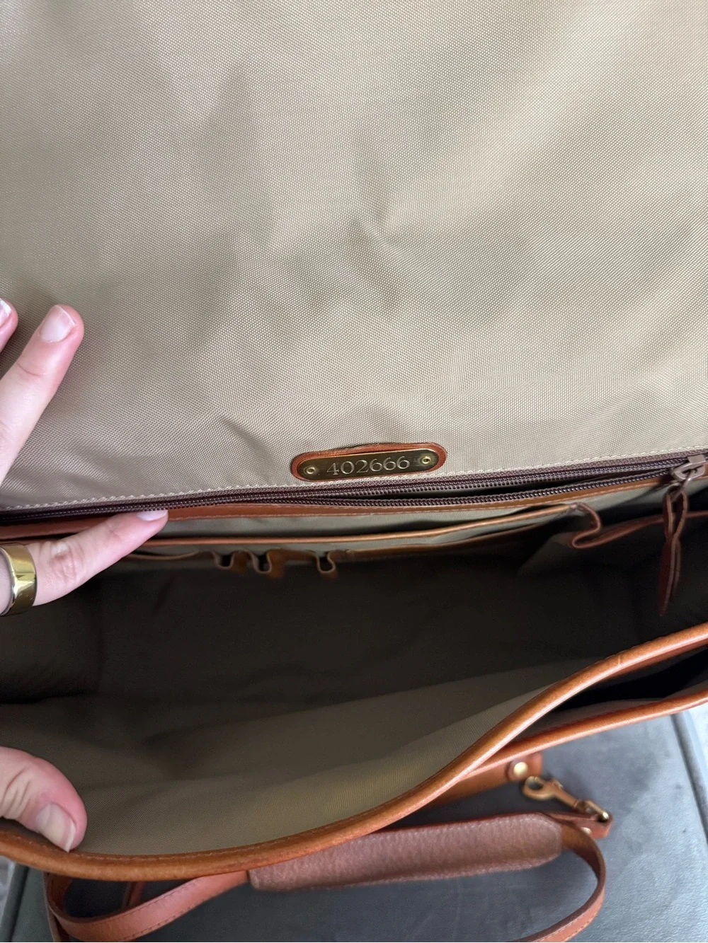 Hartmann stunning vintage